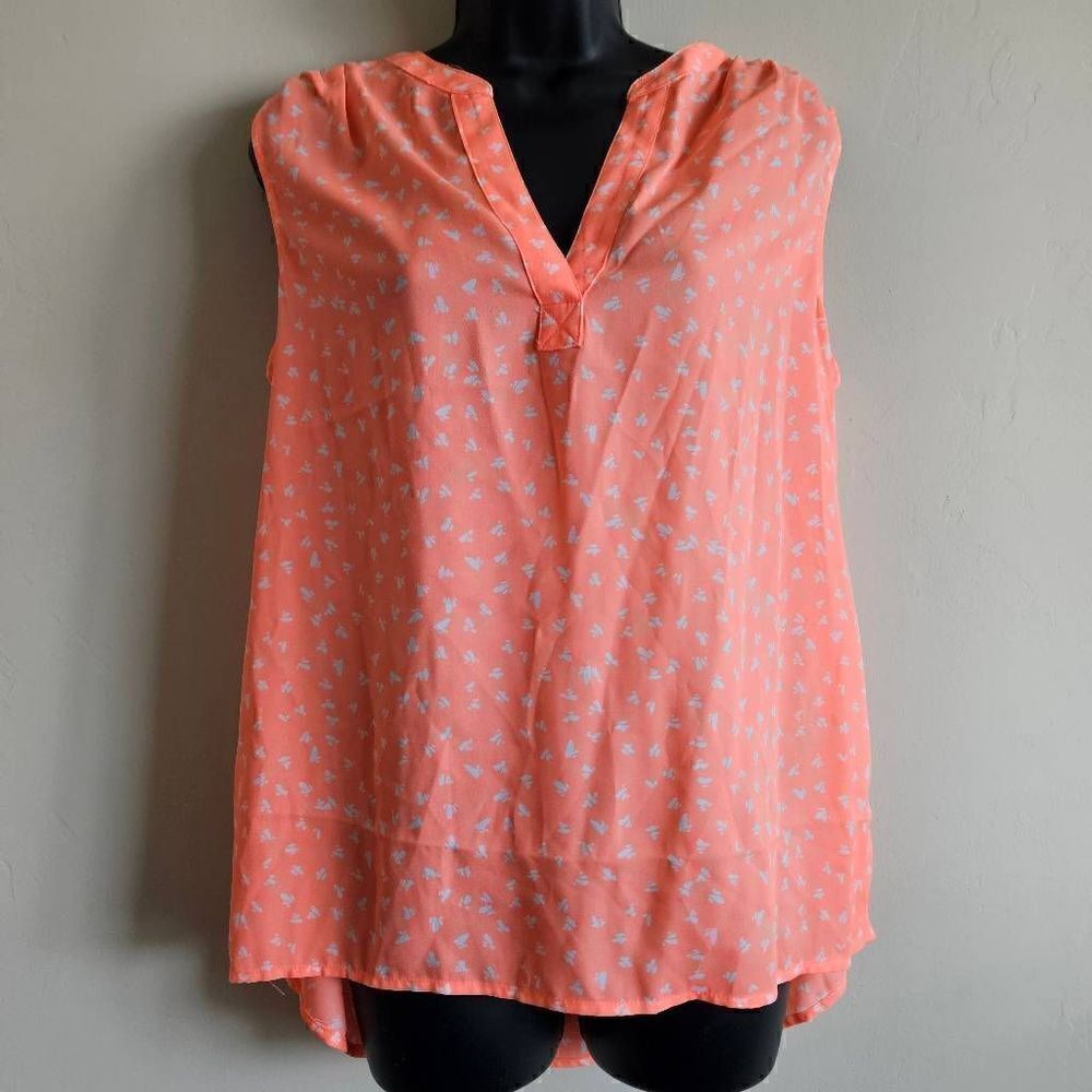 Chaus Sleeveless Career Top